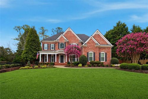 7015 Gaineswood Dr, Roswell, GA, 30076-6317 | Card Image