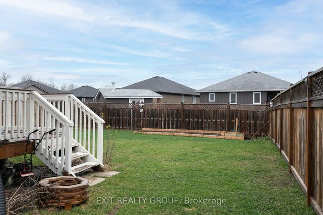 72 Aspen Dr, House other with 4 bedrooms, 2 bathrooms and 4 parking in Trenton ON | Image 24