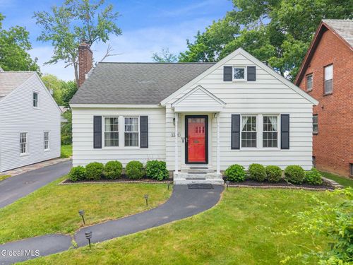 1548 Myron St, Niskayuna, NY, 12309-4222 | Card Image