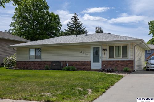 2317 W Washington St, Lincoln, NE, 68522-1487 | Card Image