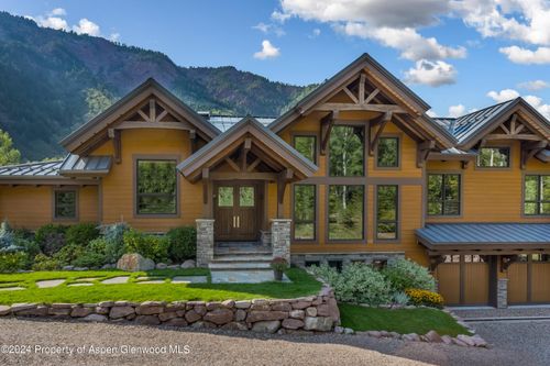900 Dorais Way, Redstone, CO, 81623-8845 | Card Image