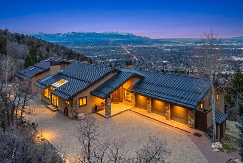 4552 S Zarahemla Dr, Millcreek, UT, 84124-4000 | Card Image