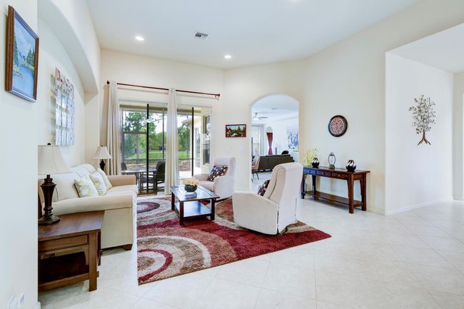 17560 72 Nd Rd N, House other with 5 bedrooms, 3 bathrooms and null parking in Loxahatchee FL | Image 7