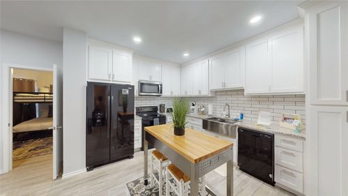 apt-104b-2164 Tanglewood Blvd, Pottsboro, TX, 75076-4701 | Card Image