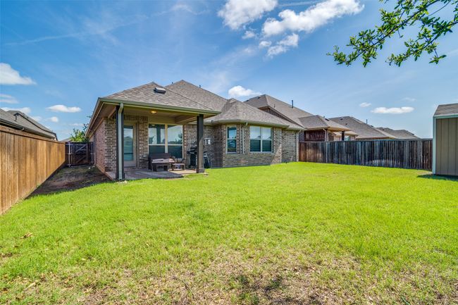2085 Avondown Rd, House other with 3 bedrooms, 2 bathrooms and null parking in Forney TX | Image 25