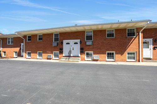 apt-d-6 Alpine Dr, Wappingers Falls, NY, 12590-5206 | Card Image