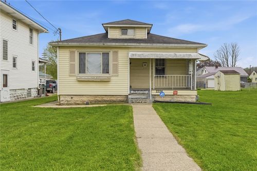 2226 May St, Penn Hills, PA, 15235-2423 | Card Image