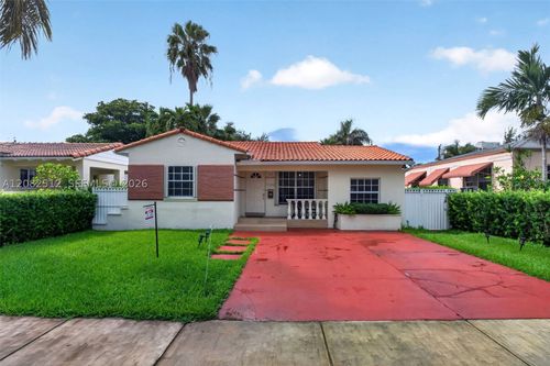1590 Ne 110th St, Miami, FL, 33161-7413 | Card Image