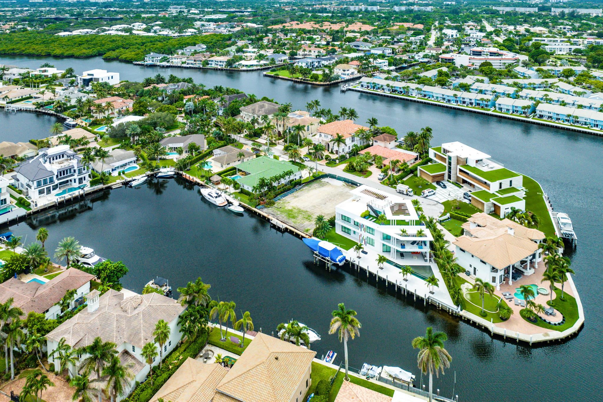 Intracoastal Dr, Highland Beach, FL 33487