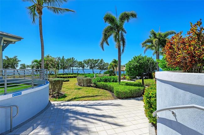 UNIT-201 - 241 Sapphire Lake Dr, Condo with 3 bedrooms, 3 bathrooms and null parking in Bradenton FL | Image 78