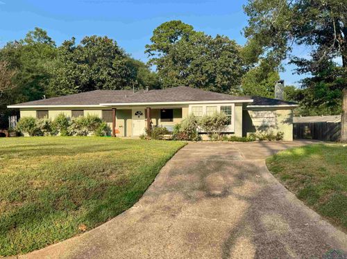 205 Crosby Dr, Henderson, TX, 75652-5113 | Card Image