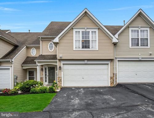 69-2344 Slater Hill Ln E, YORK, PA, 17406-7582 | Card Image