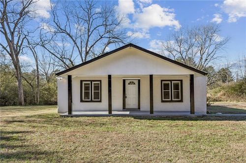 1320 Highway 154, SHARPSBURG, GA, 30277-3129 | Card Image