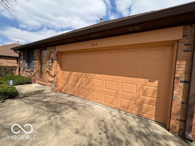1215 Willow Springs Blvd, Condo with 2 bedrooms, 2 bathrooms and null parking in Brownsburg IN | Image 4