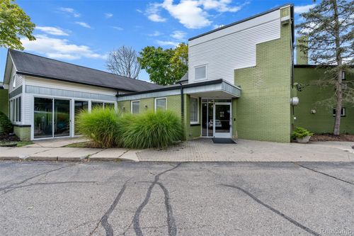 120-1050 N Adams Road, Birmingham, MI, 48009 | Card Image