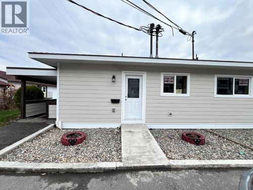 208-4004 34 St, Vernon, BC, V1T5Y2 | Card Image