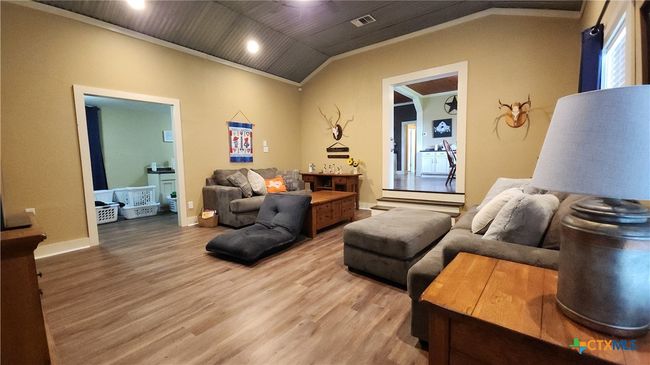 5596 Fm 616, House other with 4 bedrooms, 3 bathrooms and null parking in Vanderbilt TX | Image 11