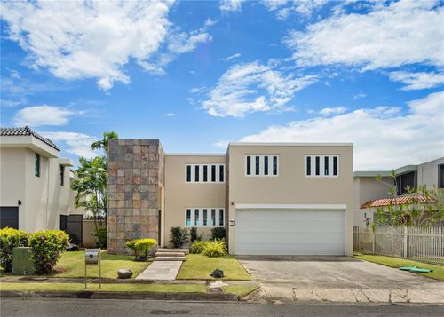 15 Calle Principal, Guaynabo, PR, 00969-5100 | Card Image