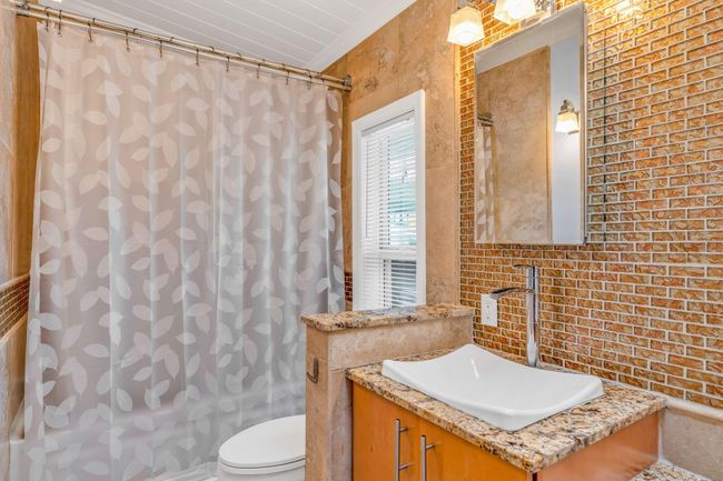 Primary En Suite | Image 14