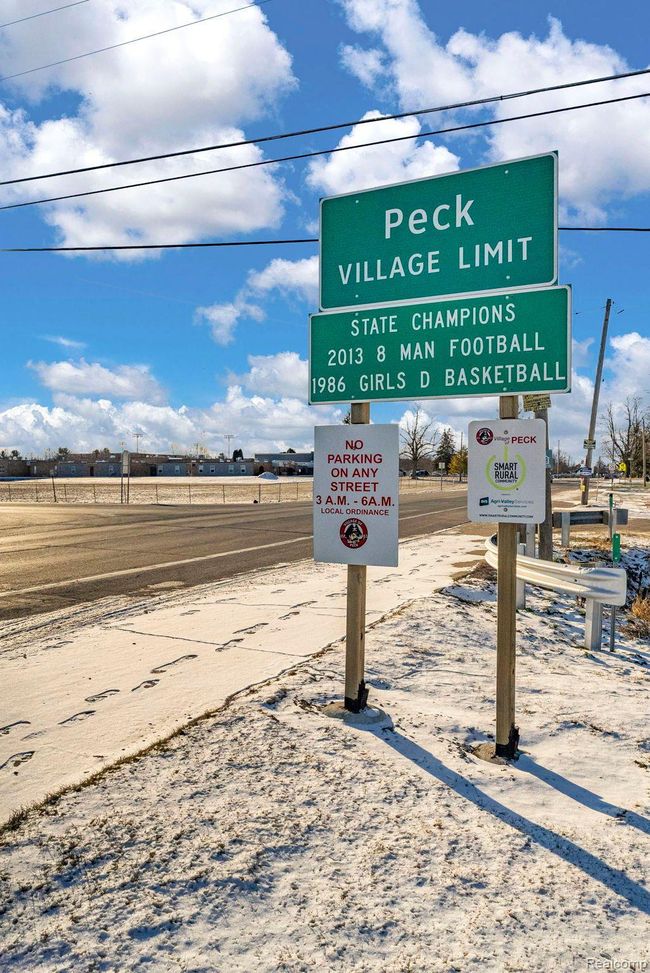 Peck Village Limit. | Image 18