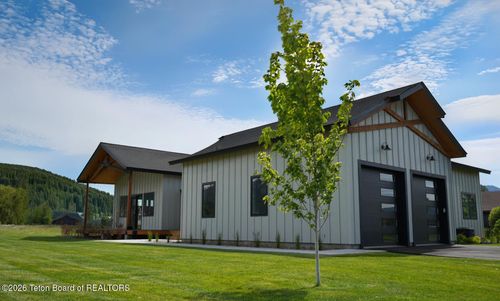 85 Columbine St, Alpine, WY, 83128 | Card Image