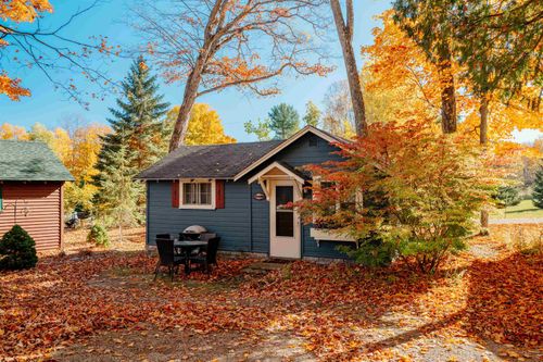 429 S Shabwasung St, Northport, MI, 49670-9794 | Card Image