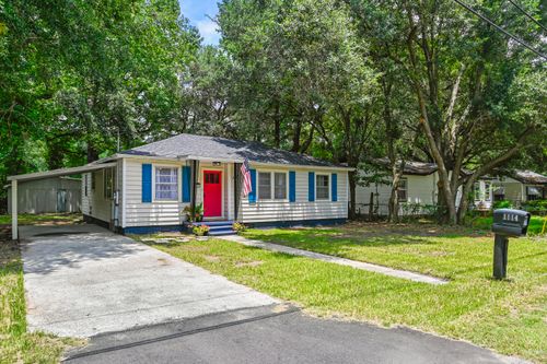 1114 Melvin Dr, Hanahan, SC, 29410-3114 | Card Image