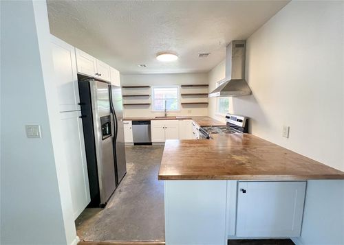 10416 Ridgeview Dr, Oklahoma City, OK, 73120-3004 | Card Image