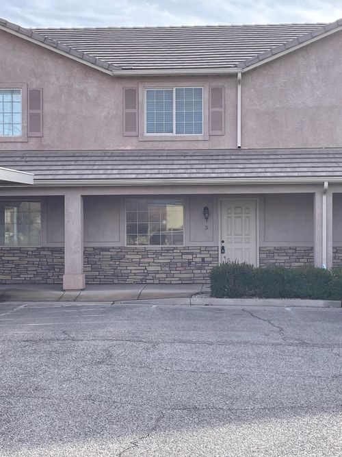 unit-5-2422 S River Rd, St George, UT, 84790-8676 | Card Image