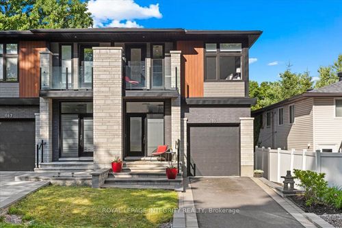 869 Norton Avenue, Britannia Heights - Queensway Terrace N and Area, ON, K2B2P7 | Card Image
