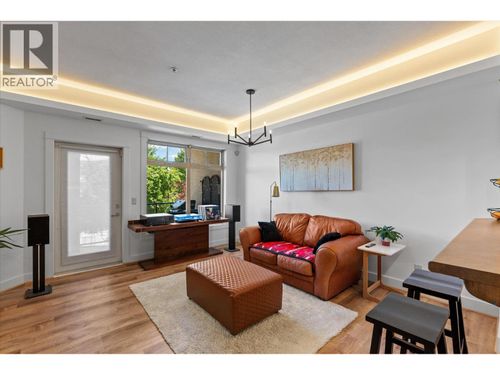 204-2551 Shoreline Dr, Lake Country, BC, V4V2P2 | Card Image