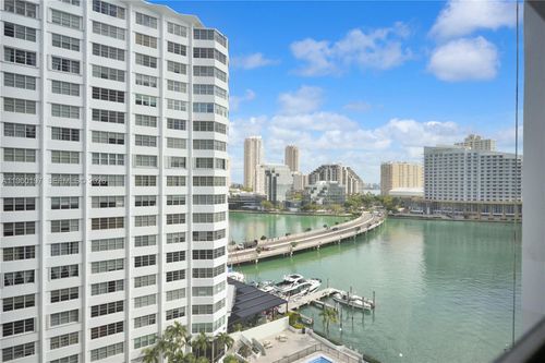 apt-1121-905 Brickell Bay Dr, Miami, FL, 33131-2926 | Card Image
