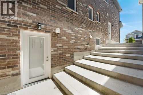 basement-160 Freure Dr, Cambridge, ON, N1S0B4 | Card Image