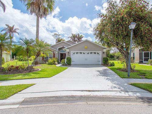 584 Birch Ct, Sebastian, FL, 32958-3935 | Card Image