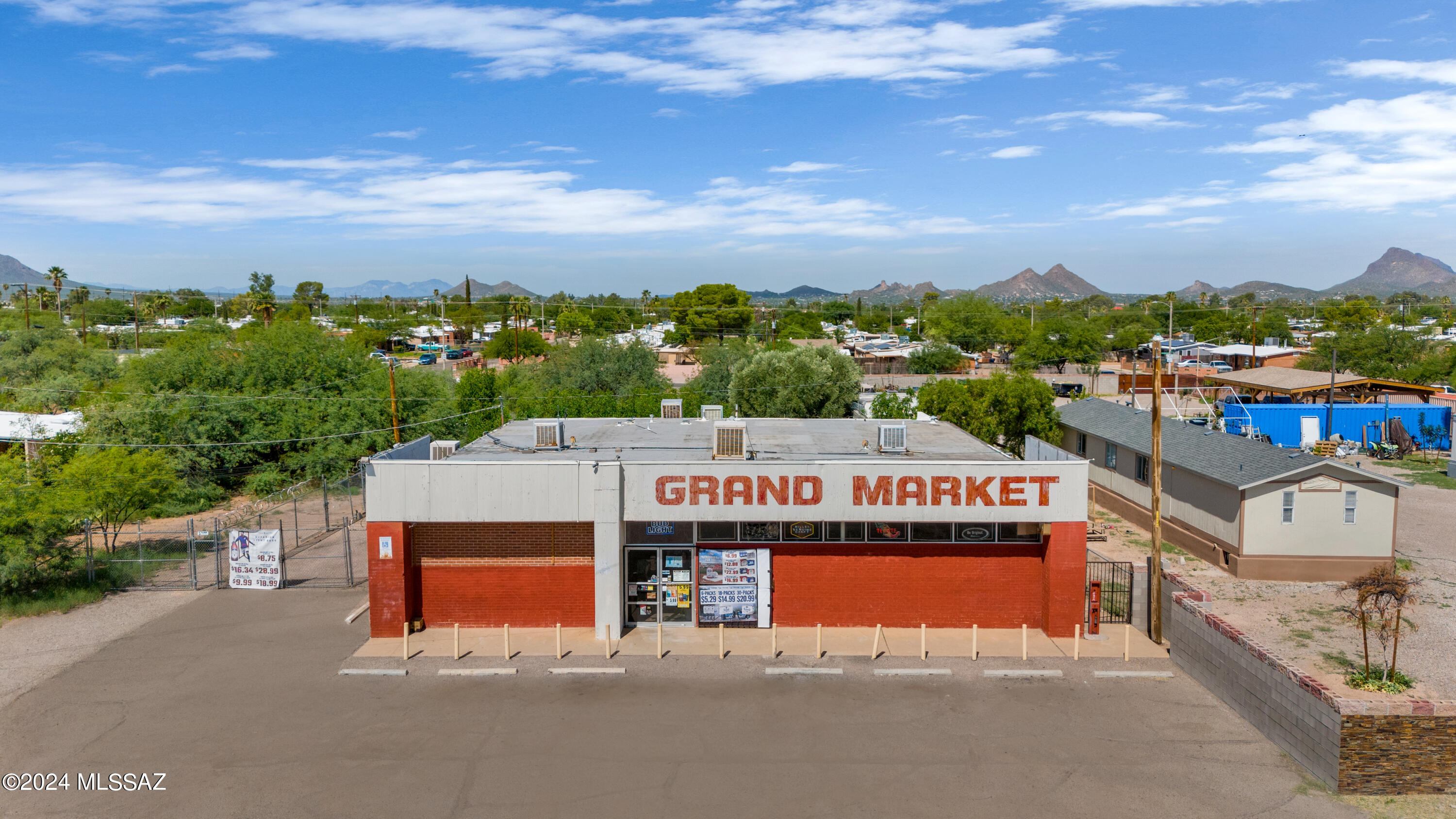6254 6th Ave, Tucson, AZ 85706