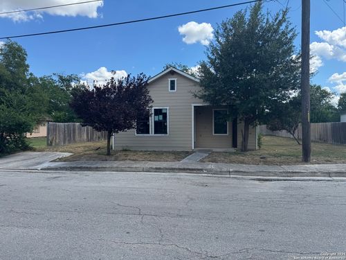 910 Potomac, San Antonio, TX, 78202-3130 | Card Image