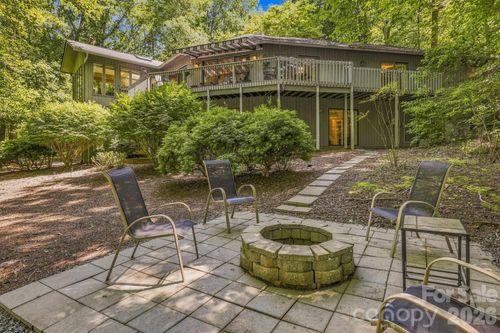 193 Downing Pl, Lake Lure, NC, 28746-9352 | Card Image