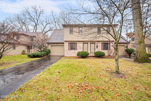 2714 Sweetbriar Ct, Toledo, OH, 43615-1867 | Card Image