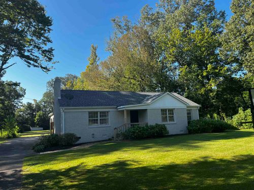 1033 E POPLAR Dr Ave, Selmer, TN, 38375 | Card Image