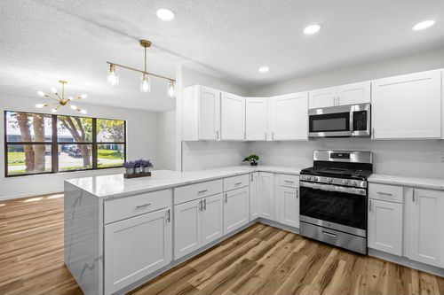 555 Benedictine Ter, Sebastian, FL, 32958-5907 | Card Image