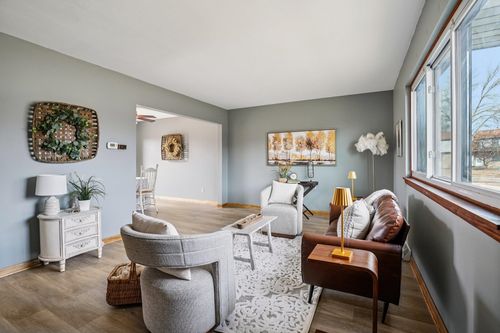 6540 N Bourbon St, Milwaukee, WI, 53224-5506 | Card Image