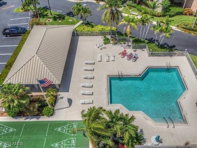 4-705 - 897 Collier Ct, Condo with 2 bedrooms, 2 bathrooms and null parking in Marco Island FL | Image 32