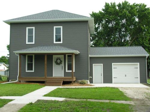 1021 Mechanic St, Osage, IA, 50461-1633 | Card Image