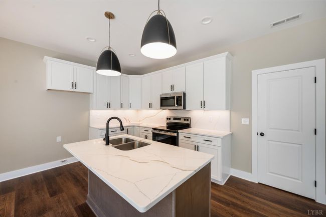 61 Luke Ct, Townhouse with 3 bedrooms, 3 bathrooms and null parking in Rustburg VA | Image 13