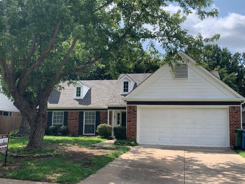 4360 Bradford Dr, Grapevine, TX, 76051-6706 | Card Image