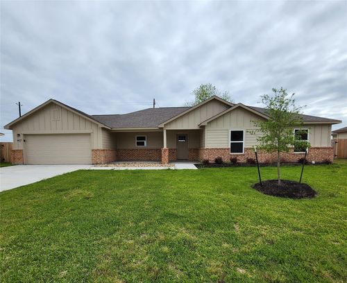 1437 Ladelle St, Wharton, TX, 77488-3427 | Card Image