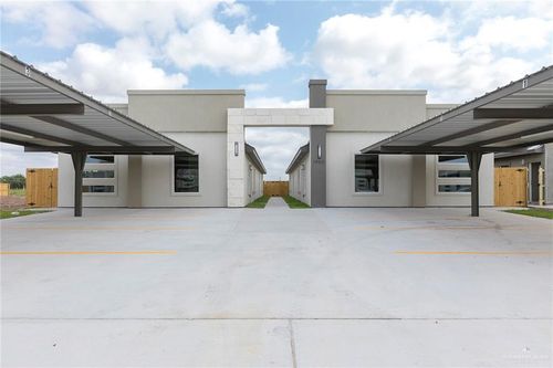 4-1902 W Violet Dr, Pharr, TX, 78577-1408 | Card Image