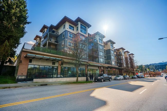 View of apartment building / complex | Image 23