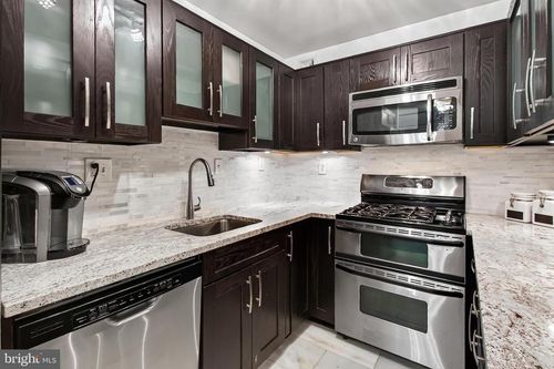 910-801 N Pitt St, ALEXANDRIA, VA, 22314-1792 | Card Image