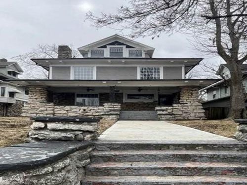 2619 Victor St, Kansas City, MO, 64128-1162 | Card Image